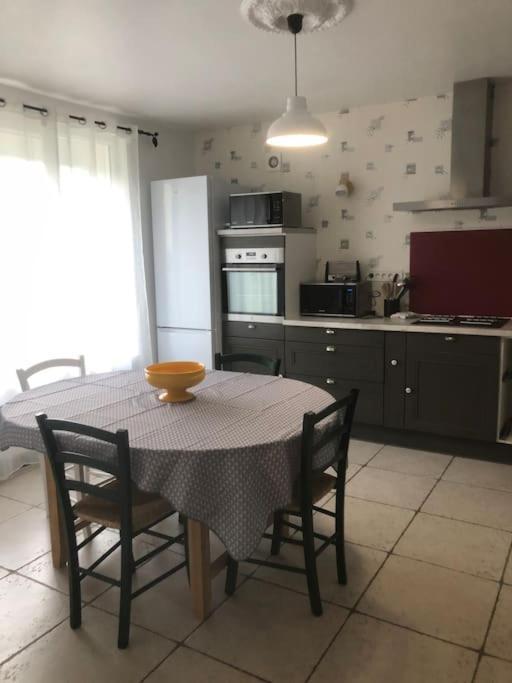 Proche Bioparc Maison Avec Jardin Doué-la-Fontaine Exteriör bild